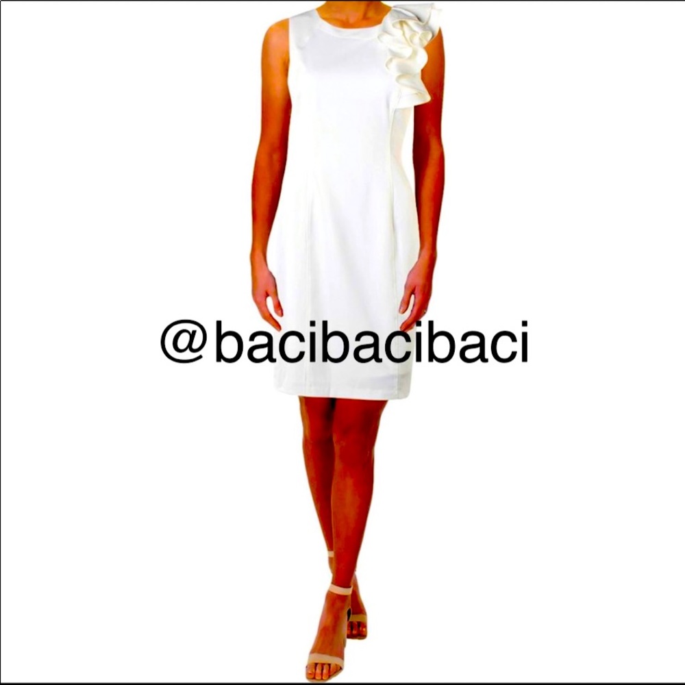 Calvin Klein 🌹
Side Ruffle Sheath Dress Size 14